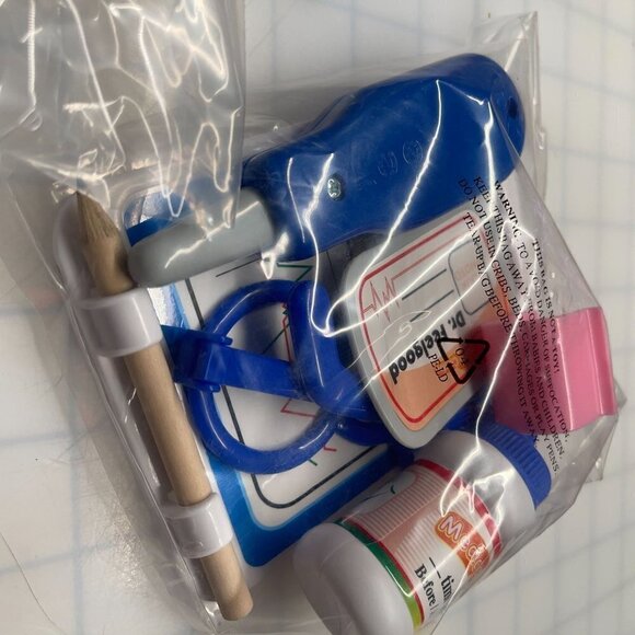 NEW 13-Piece 16-Inch Doll Medical/Hospital Bed (w Sounds/Call Button, Supplies) - Picture 7 of 10